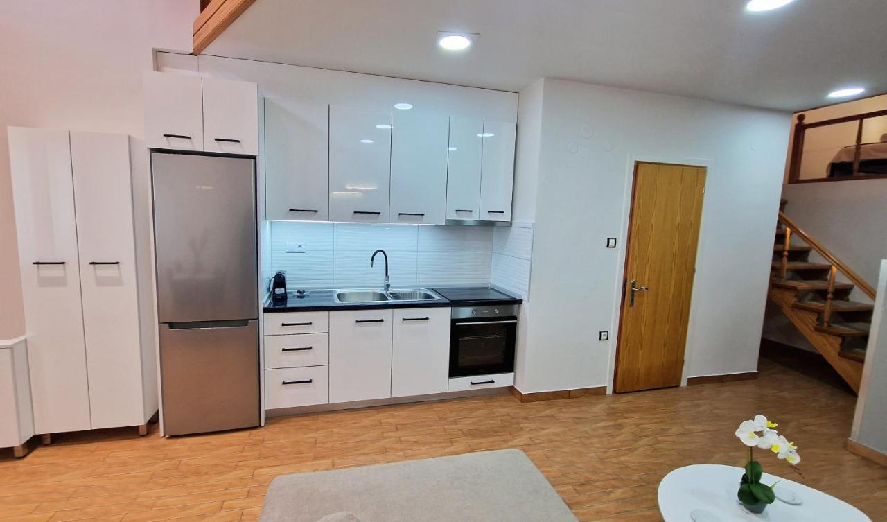 Pg Luxury Apartment 카발라 외부 사진